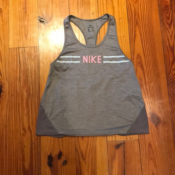 Nike Tops - Women’s Nike Tank Top, barely worn!